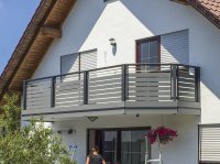 Alu-Liba-Balkon mit Rombusleisten quer